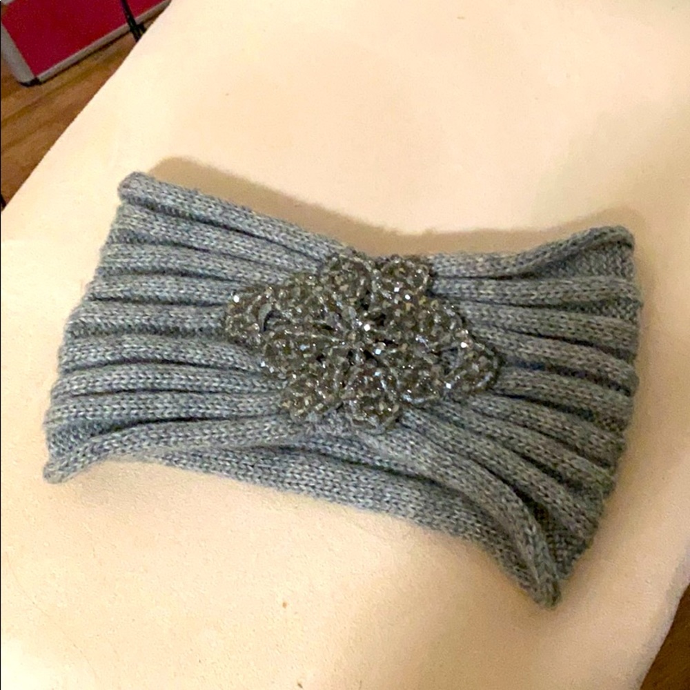 Knitted ear warmer